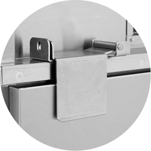 Padlocking Transport Latch