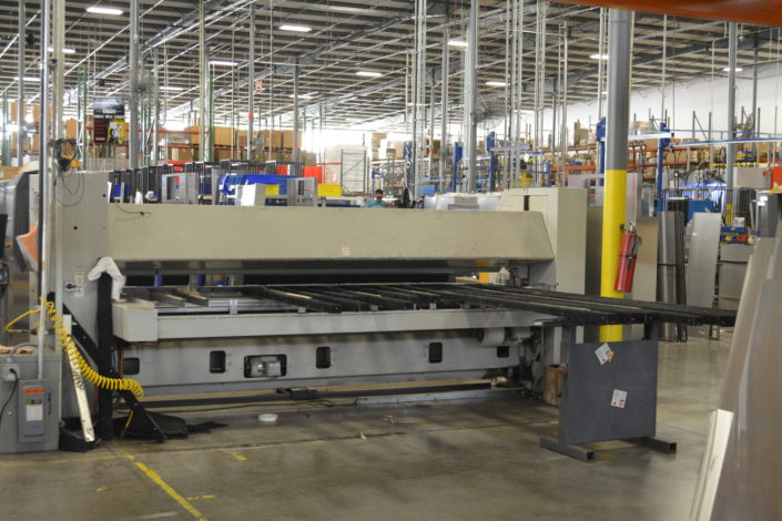 FWE / Food Warming Equipment Company, Inc. Factory