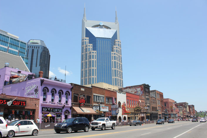 Downtown Nashville, Tennessee | Broadway